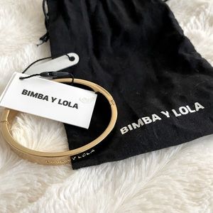 Bimba y Lola Women Bangle in Gold & Black | Size M